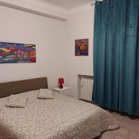 Marina Apartments Tarente Extérieur photo